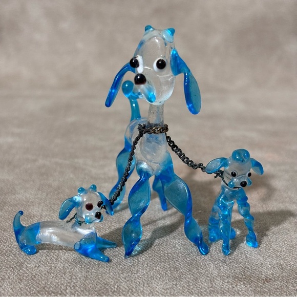 Vintage Dog & Puppies Art Glass Figurine
- Hand Blown - Murano Style - Japan - Picture 1 of 6